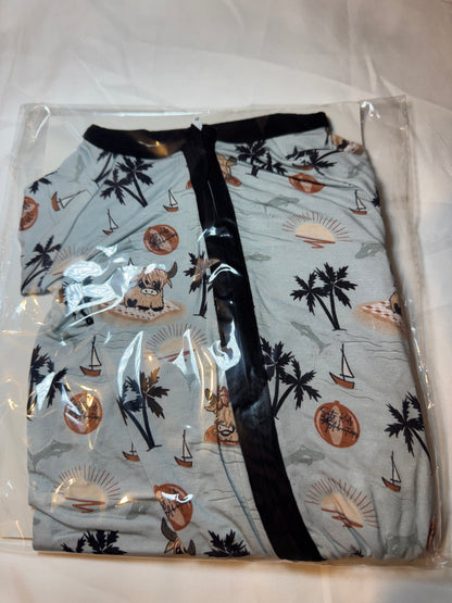 Highland Cow Beach Party Zippy