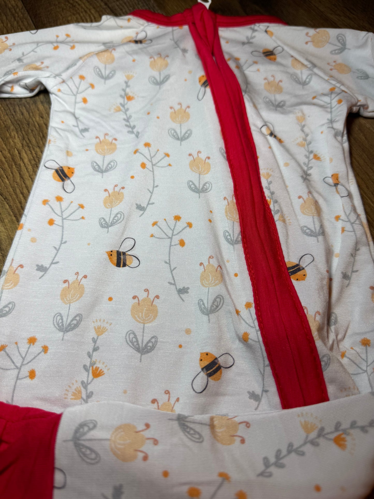 Bee 0-3 Bamboo Zippy
